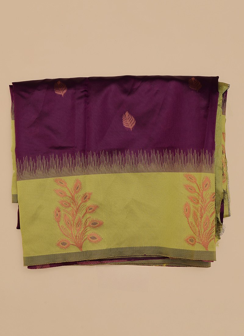 Banarasi Silk Zari Woven Jacquard Saree For Festive Glamour Festive Wear - Image 5