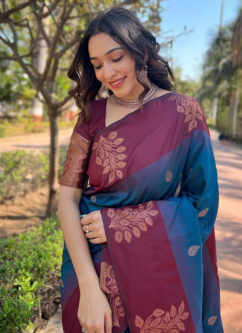 Banarasi Silk Zari Woven Jacquard Saree For Festive Glamour Festive Wear - Image 2