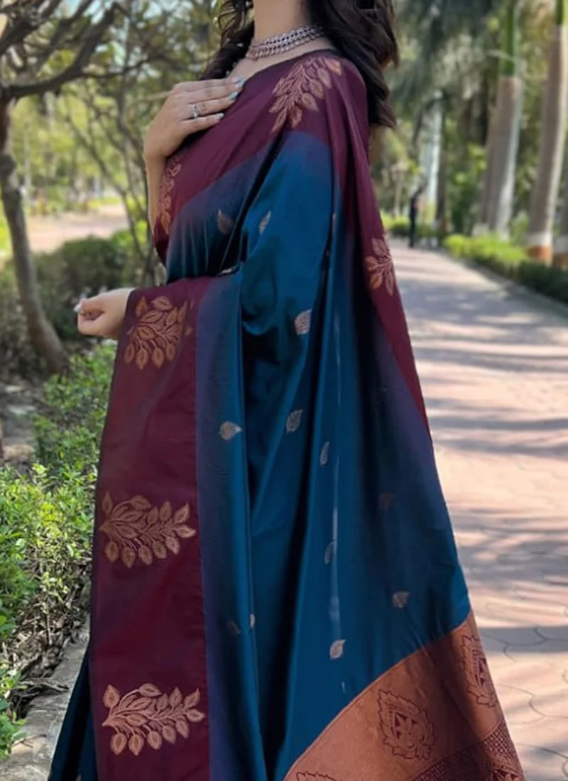 Banarasi Silk Zari Woven Jacquard Saree For Festive Glamour Festive Wear - Image 3